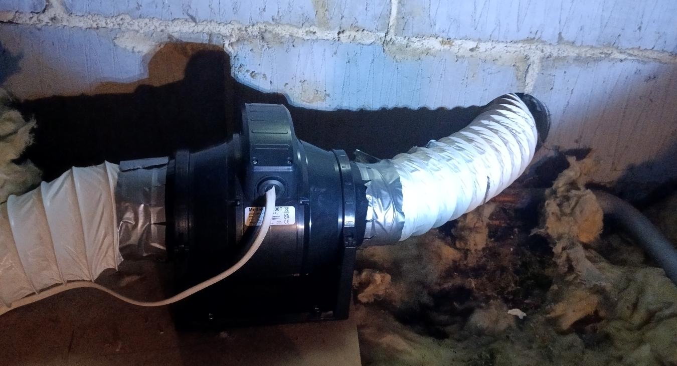 Electrician installs the best bathroom extractor fan in Walderslade Woods, Chatham