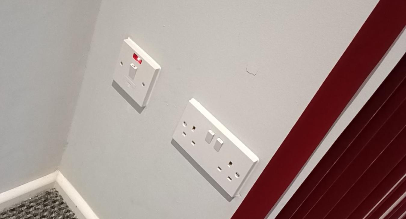 Tidy electrician work in Hoo, Rochester