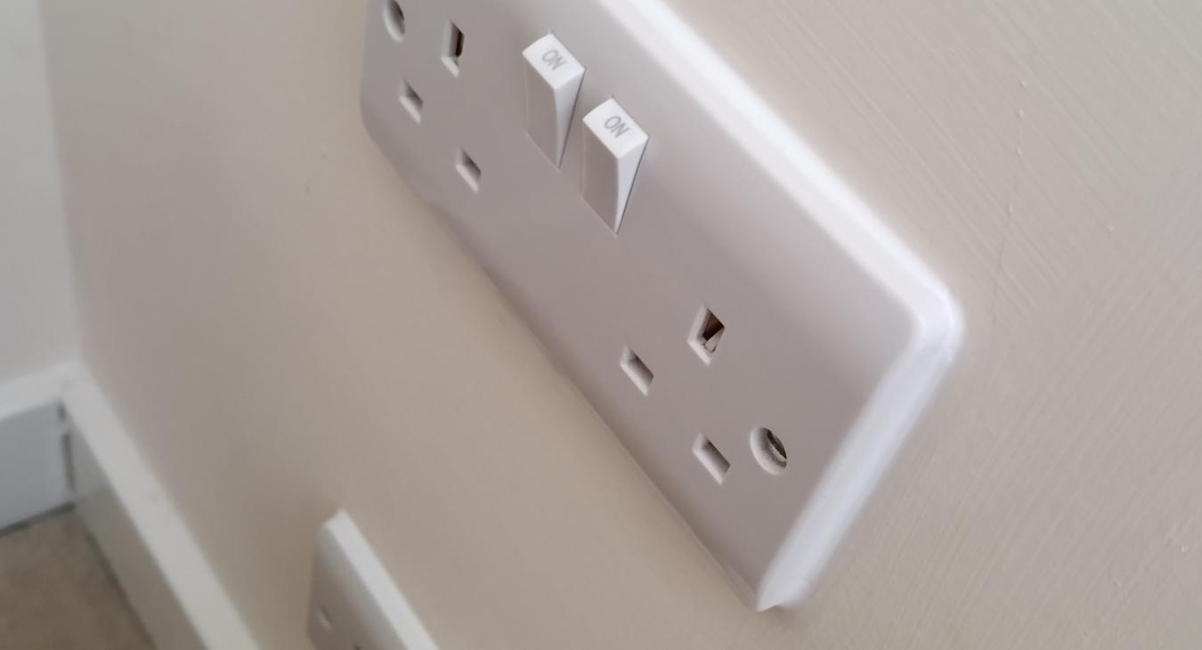 Extra socket fitted in Strood