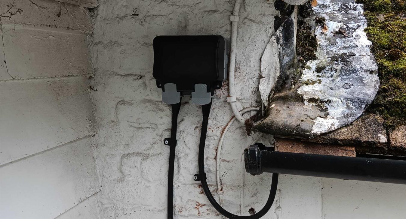outside sockets wired in armoured in Hoo
