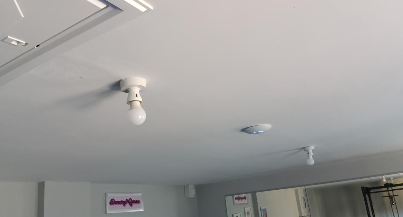 Unifi  wifi booster in the summerhouse