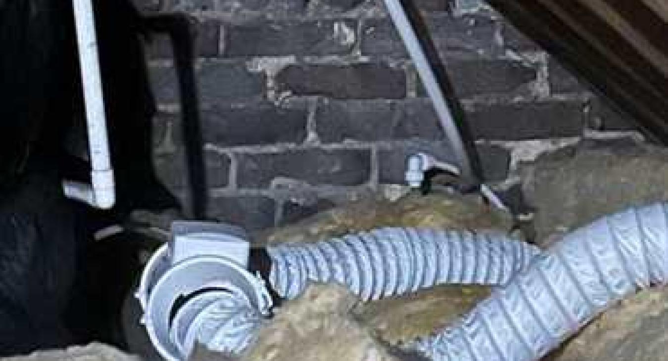 A poorly extractor fan with wigwammed ducting which ducted out to.... inside the loft space.... Oh no.